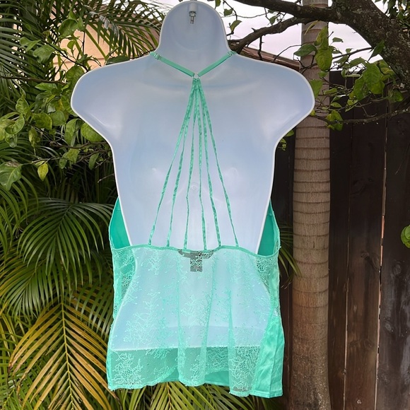 VICTORIA’S SECRET Mint Green Lingerie Top size medium - Picture 2 of 6